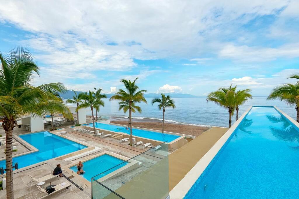 Harbor 7010 By Moikkarentals Beachfront 600Mb Wifi Puerto Vallarta Exterior photo