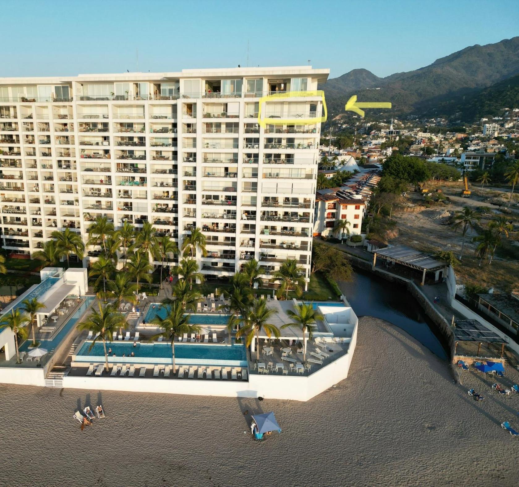 Harbor 7010 By Moikkarentals Beachfront 600Mb Wifi Puerto Vallarta Exterior photo